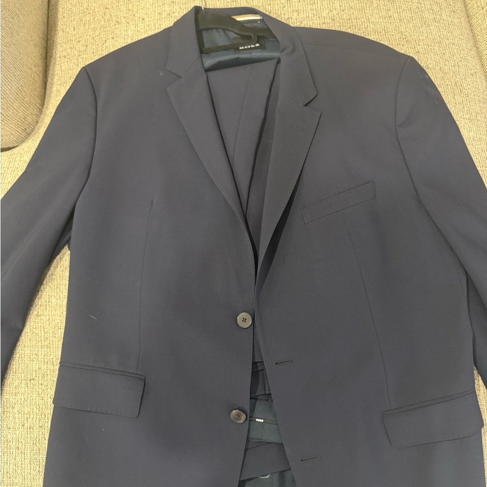 Hugo Boss Navy Suit